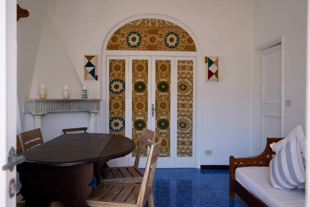 Tiberio Apartment | Central Two bedrooms Capri style