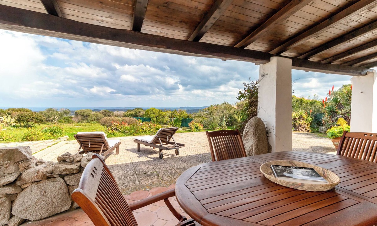 Marazzino Villa | Charming "Villa Vista Mare Santa Teresa" in the Green with Sea View, Garden & Terrace