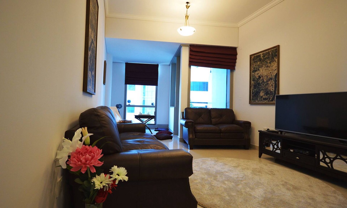 Dubai Apartment | City Nights - Ocean Heights Sea View Condo
