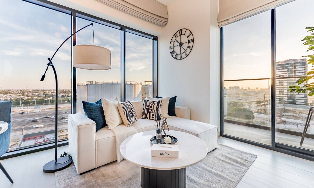 Dubai Sports City Apartment | City Views 1BR Close to Golf Course & Attractions, Binghatti Venus, Jumeirah Village Circle