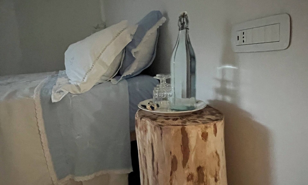 Serrastretta Apartment | Clare's Garden Shelter for Weary Souls