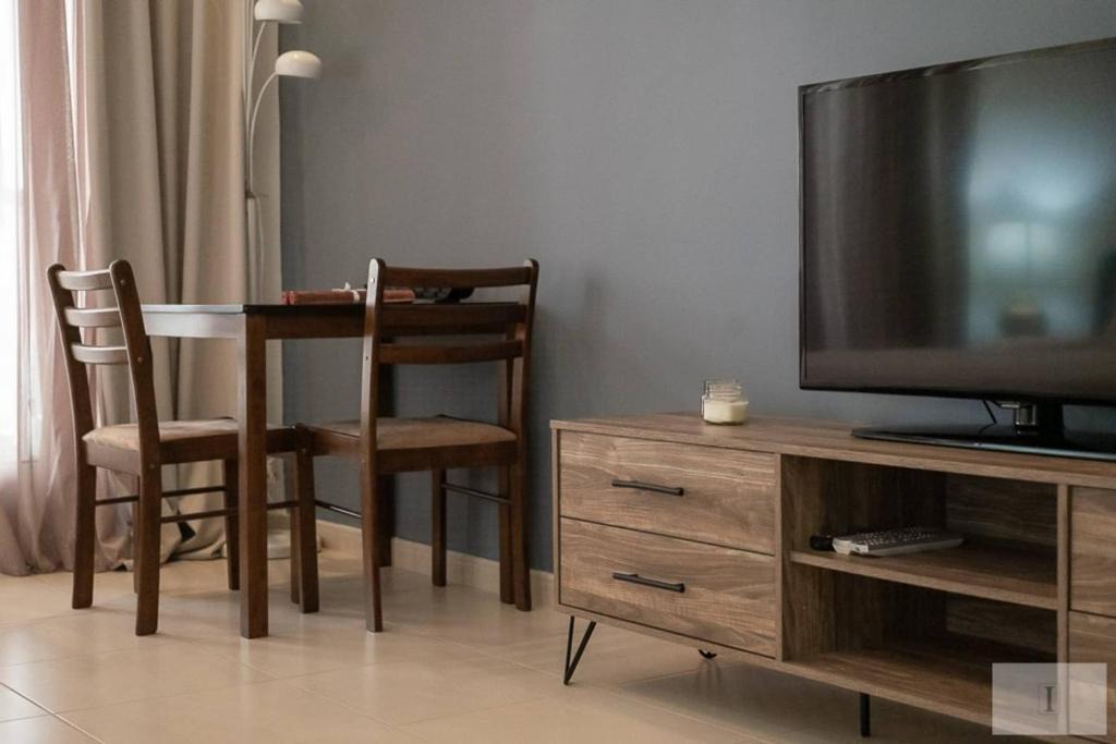 Al Sufouh 2 Apartment | Comfy Studio With Pool View-dubai Marina
