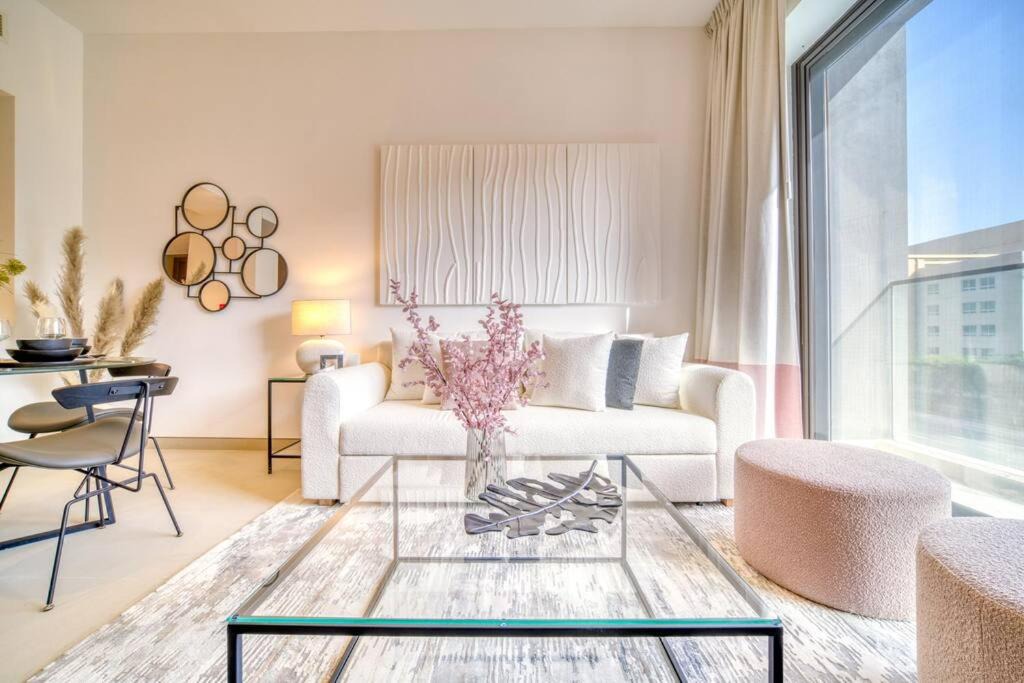 Barsha Heights Apartment | Cosy 1 Bedroom in Euro Residence With Pool