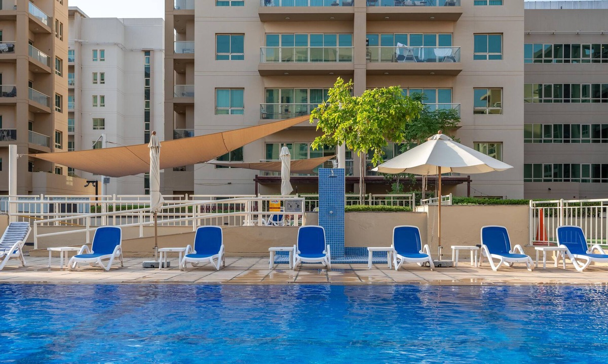 The Greens Apartment | Cozy Stay in the Greens| 1BR Near MOE & TECOM