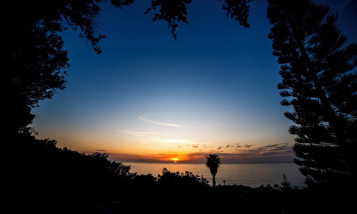 Parghelia Villa | Dream Vacation in Calabria: Villa with Patio 200 METERS from the Sea Free Parking