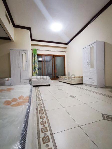Dubai Hostel | Easy Stay : Solo Hygge's Hood