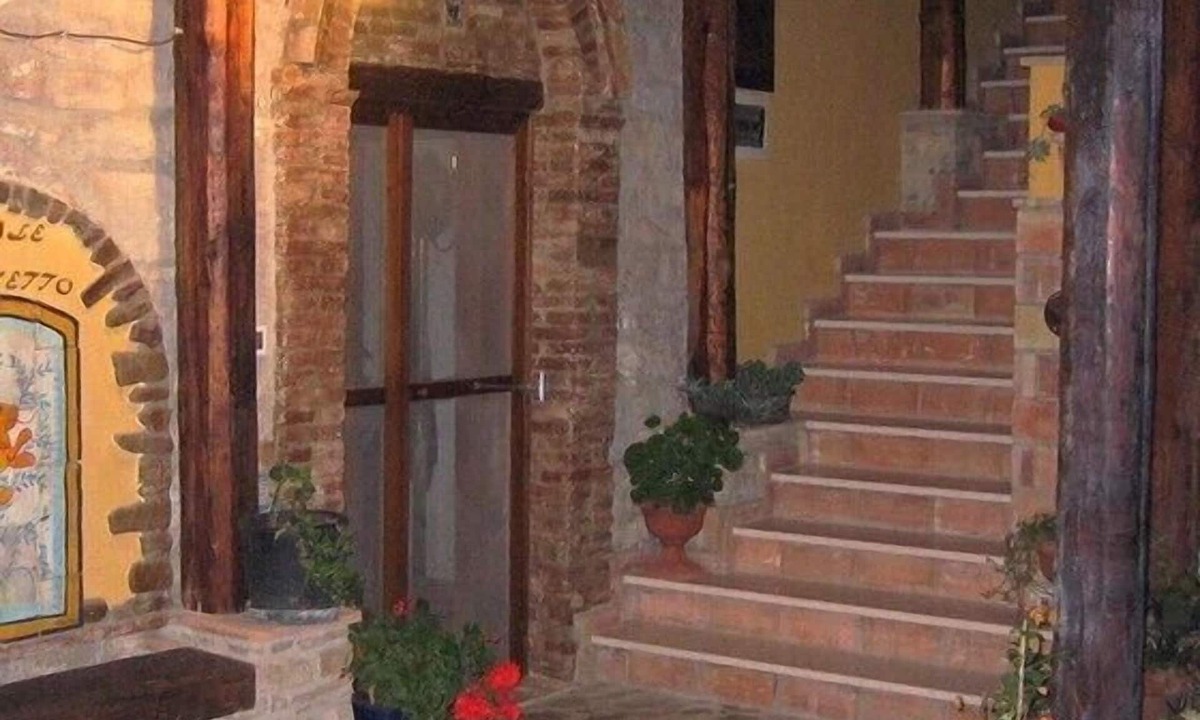 Castiglione Messer Raimondo Bed & Breakfast | Eco holidays between Sea and Mountains of Abruzzo App. "LA LUNA"