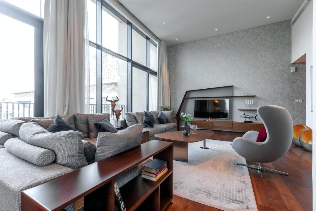Al Wasl Apartment | FAM Living -Ultimate Penthouse Experience 4 Bedrooms, Guest Room and Private Pool