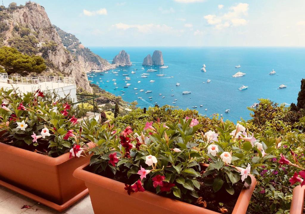 Marina Piccola Villa | Fantastica villa con vista sui faraglioni