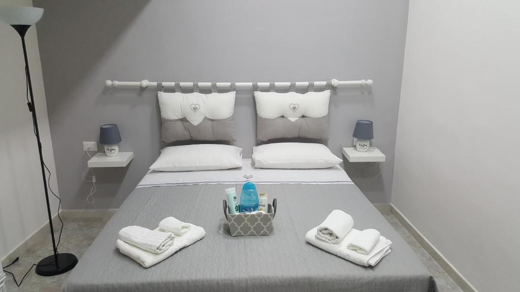 Naples City Centre House | Five house