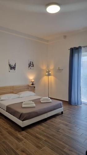 Naples Bed & Breakfast | Fly Napoli