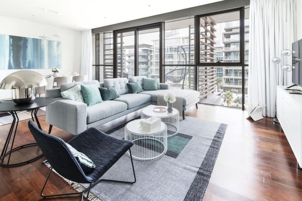 Al Wasl Apartment | Frank Porter - City Walk 14