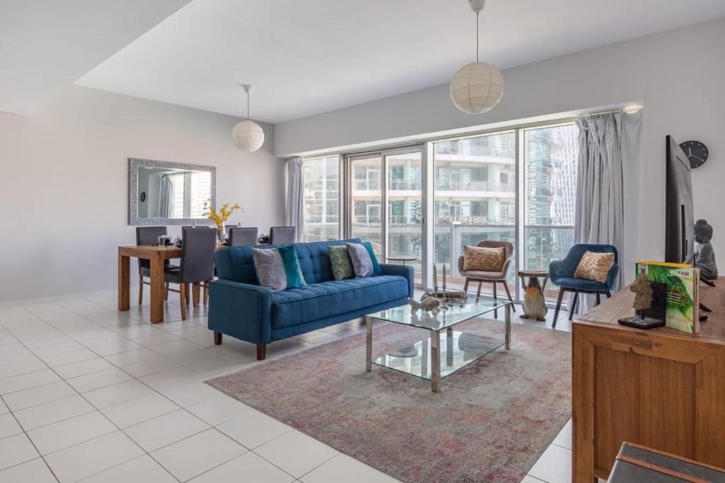 Dubai Marina Apartment | Frank Porter - Marina Tower
