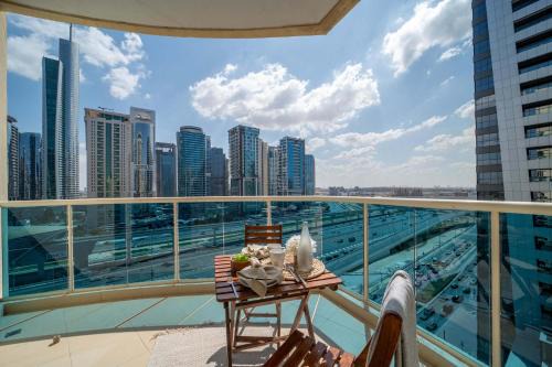Frank Porter Yacht Bay | Dubai Marina