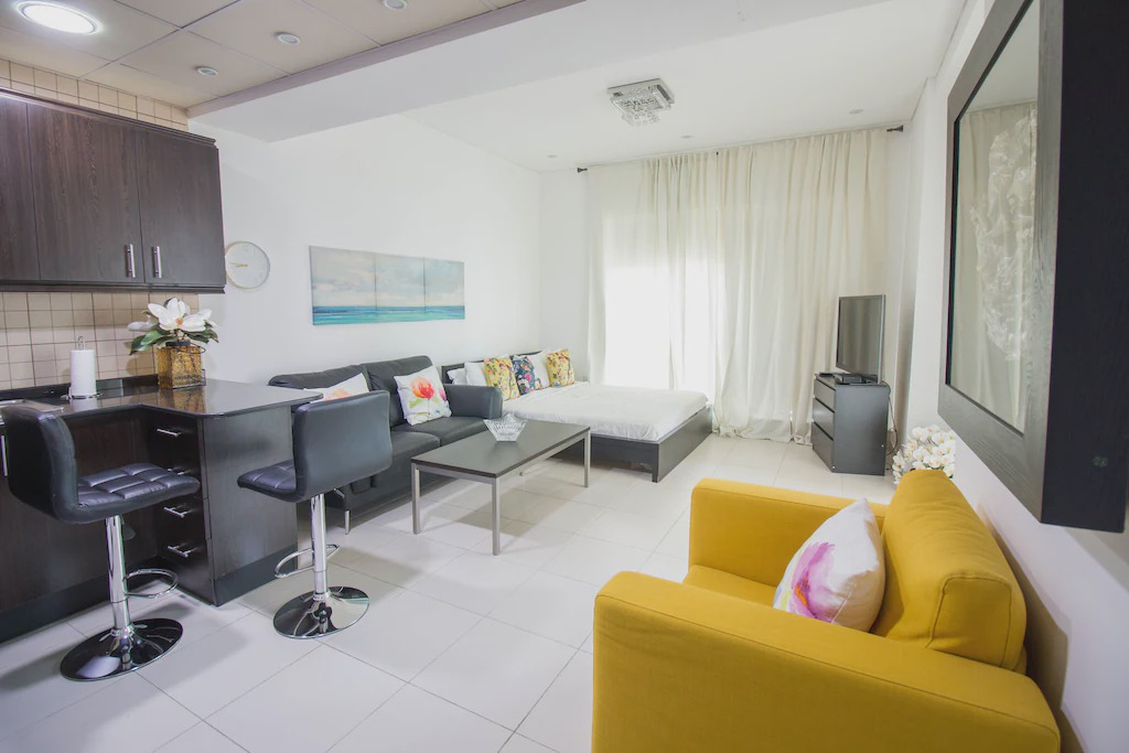 Dubai Marina Apartment | Full Marina View! HUGE Balcony