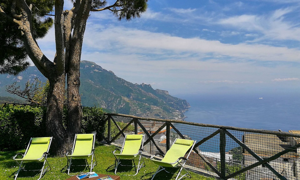 Ravello House | Garden House in a peacefull position