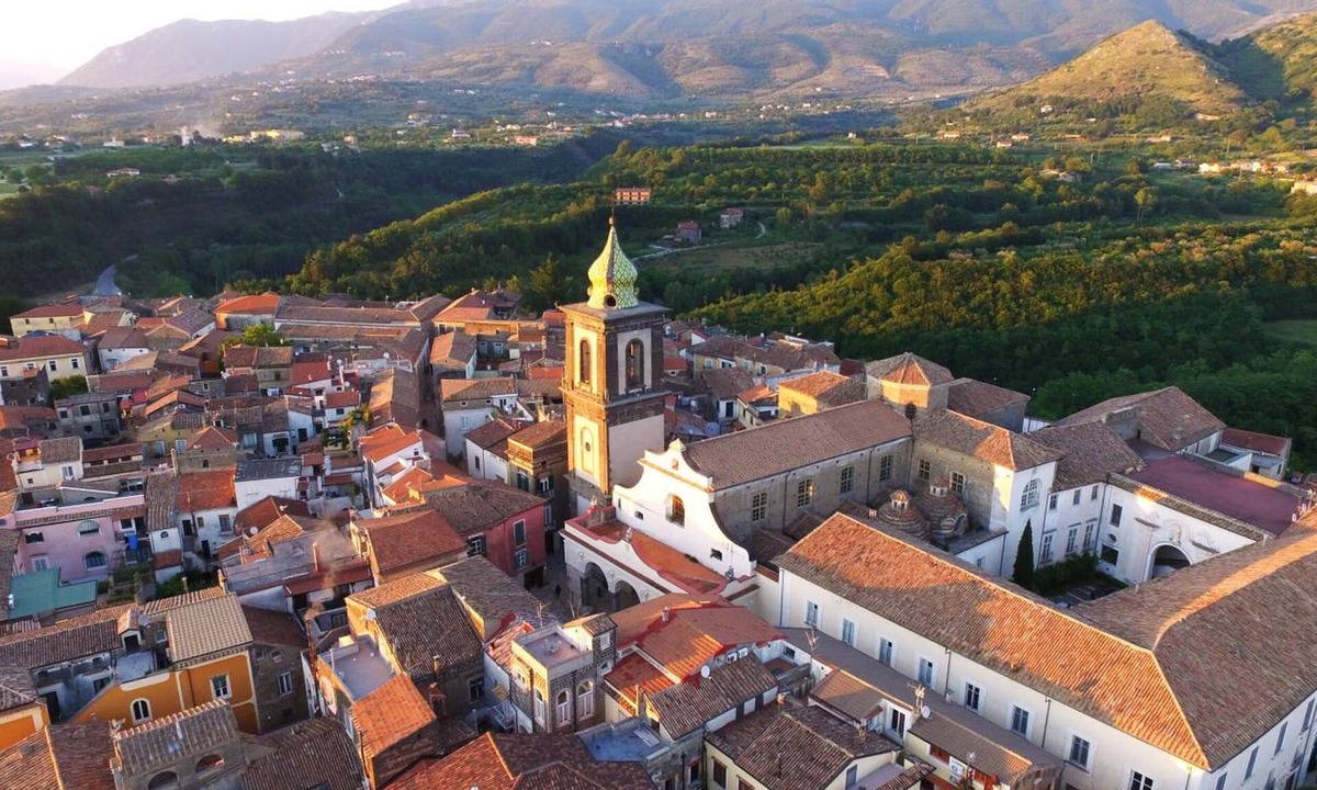Sant'Agata de'Goti House | Giualduomo