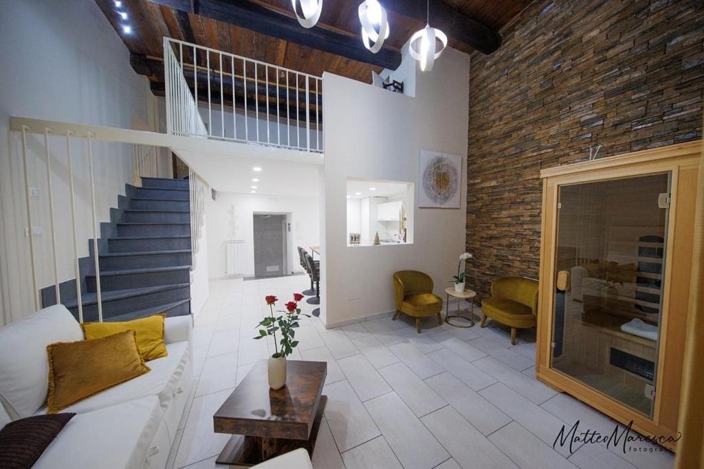 Rione Duomo House | GLAM house & boat