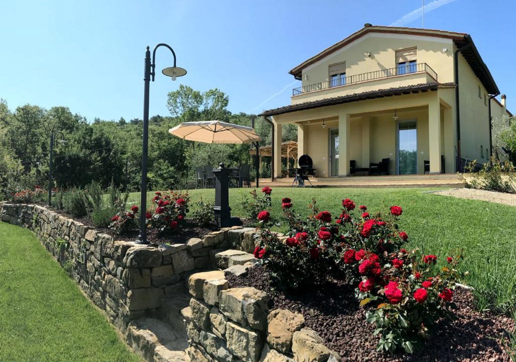 Pergine Valdarno House | Holiday Home Pianelli by Interhome