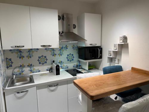 Pozzuoli Apartment | Holiday Home - Si Do Relais