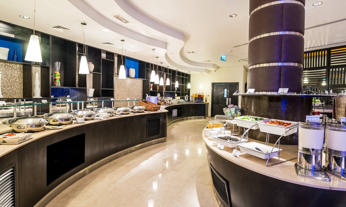Garhoud Hotel | Holiday Inn Express Dubai Airport by IHG