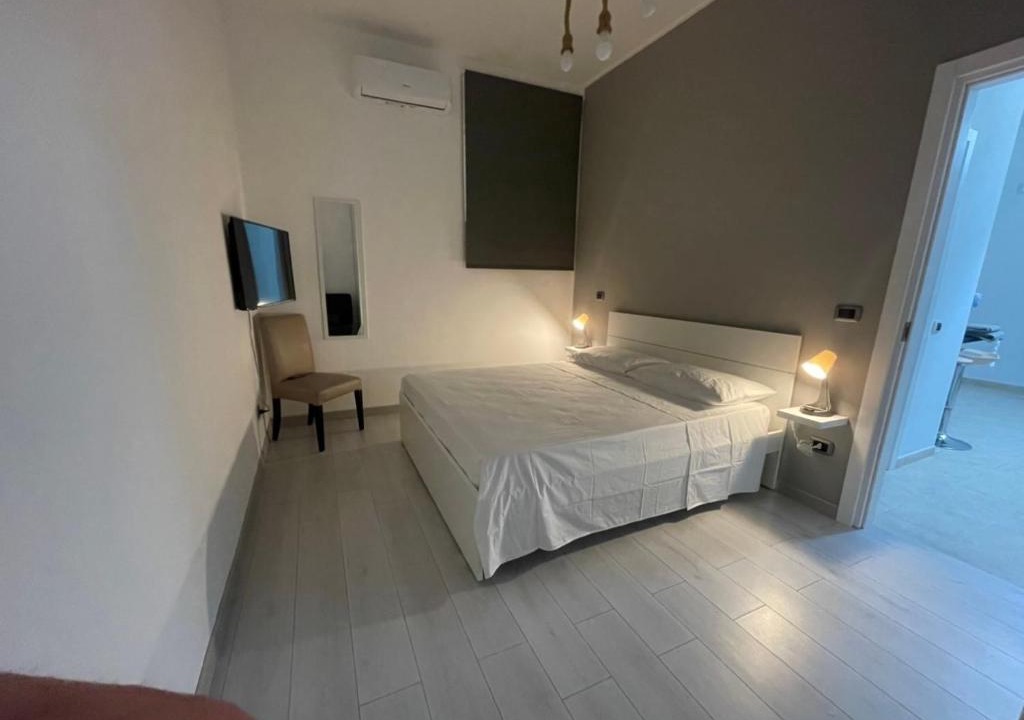 Camaldoli Apartment | Home Serpico