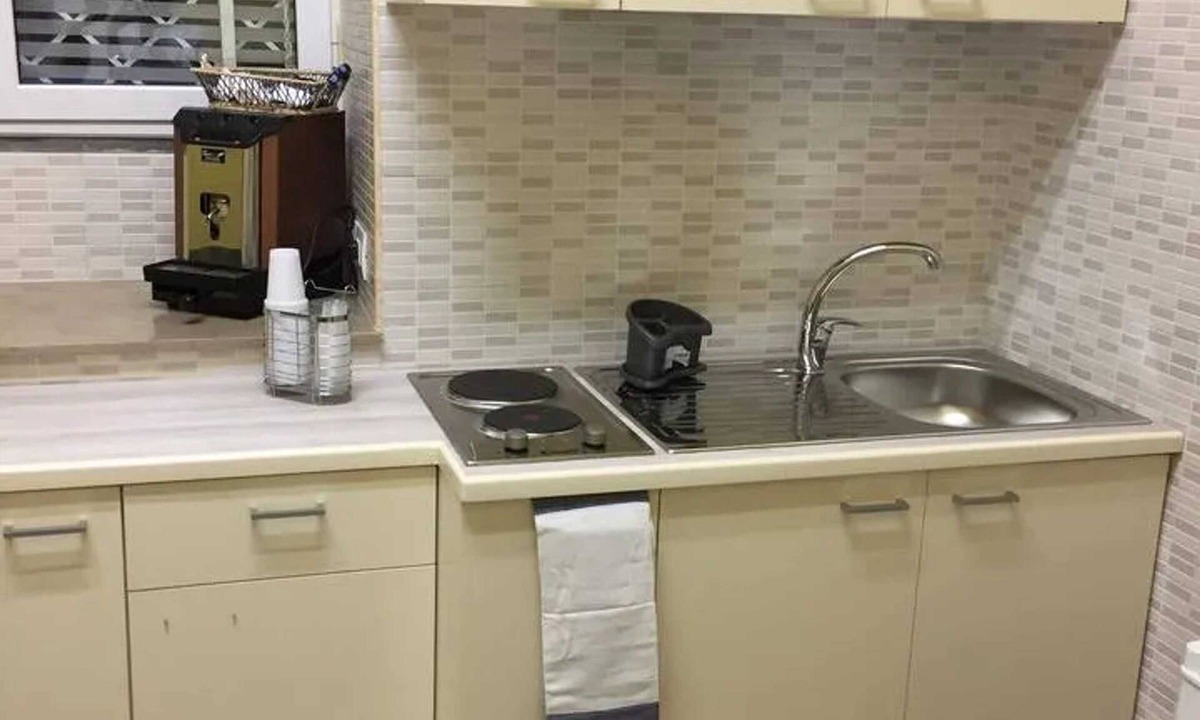 Barra Apartment | Homerez - Apartment Naples 50m² + AC and Wardrobe