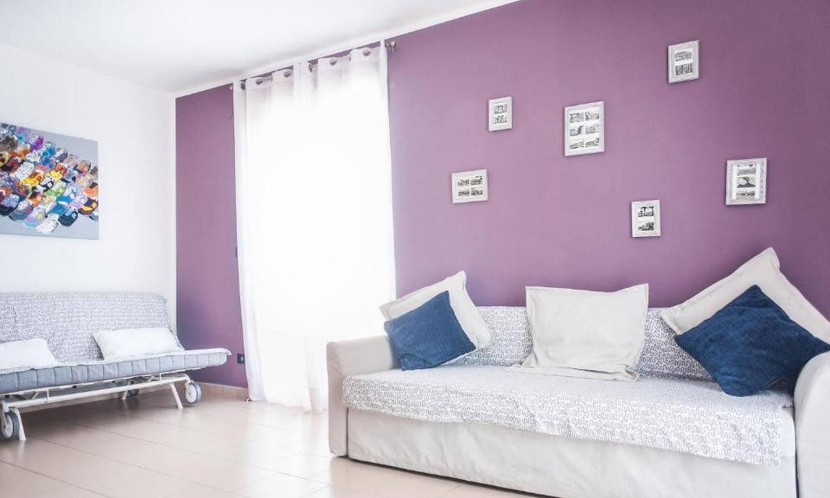 Pompei Apartment | Homerez - Big appartement 7 km away from the beach for 10 ppl. with shared pool
