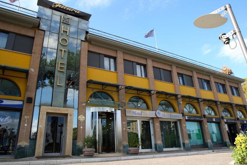 Naples Hotel | Hotel Futura Centro Congressi