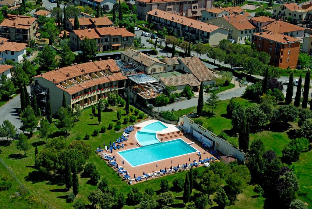 San Quirico d'Orcia Hotel | Hotel Palazzuolo