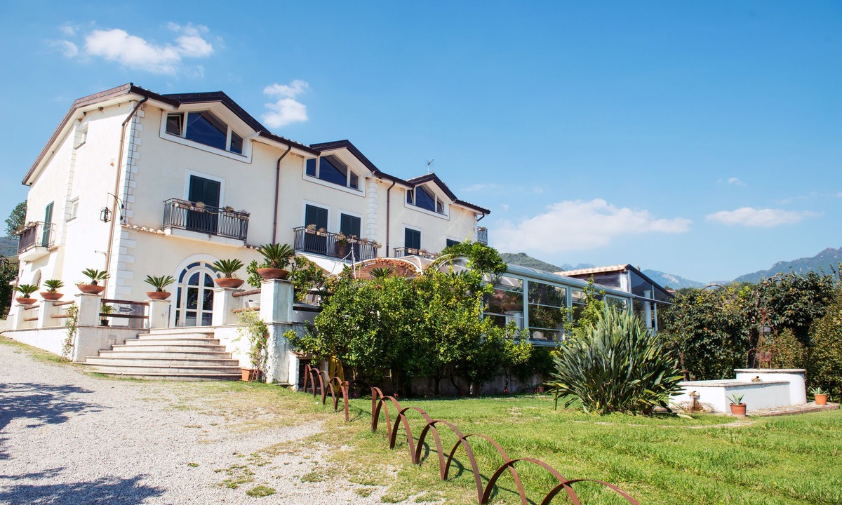 San Cipriano Picentino Hotel | Hotel Villa Rizzo Resort and Spa