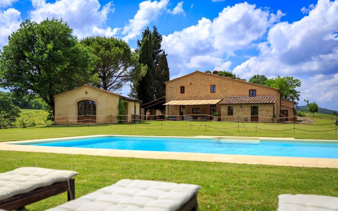 Buonconvento House | House ∙ 9 bedrooms ∙ 18 guests