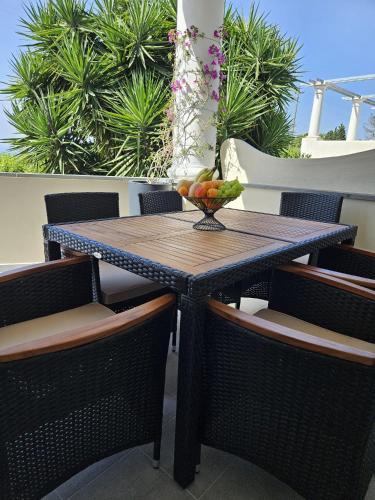 Tiberio Bed & Breakfast | Il Portico B&B Capri