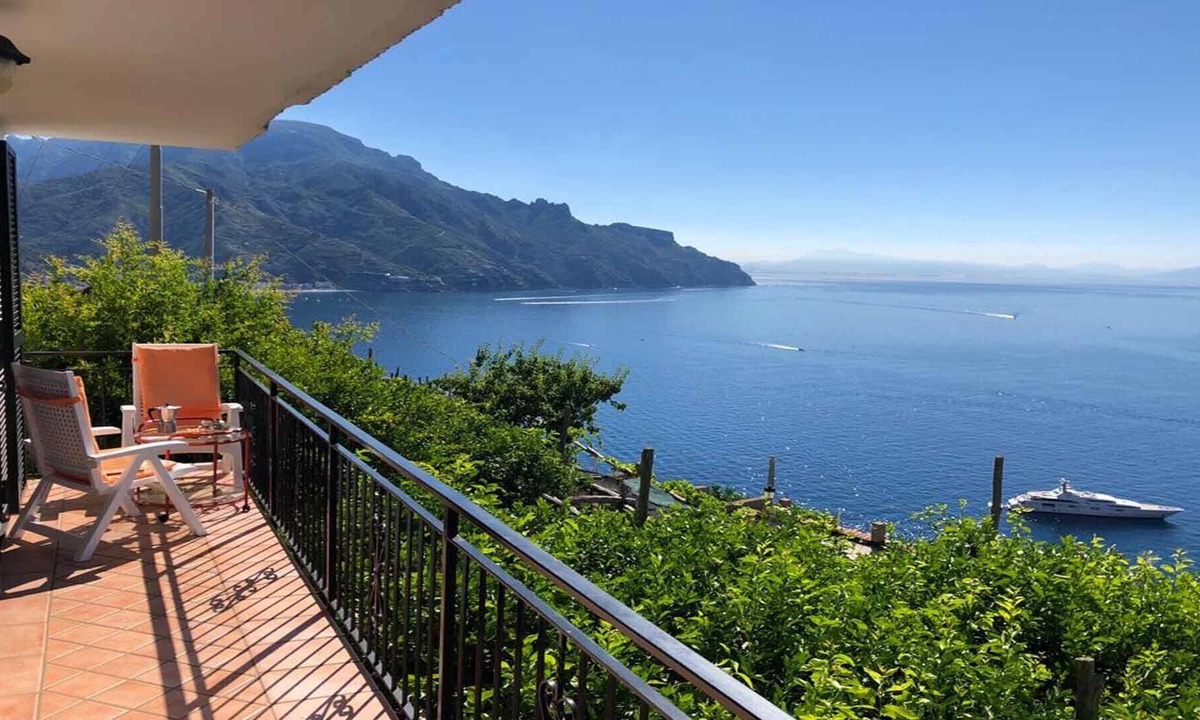 Castiglione Apartment | IL POSTINO - HOLIDAY APARTMENT - CASTIGLIONE DI RAVELLO - AMALFI COAST