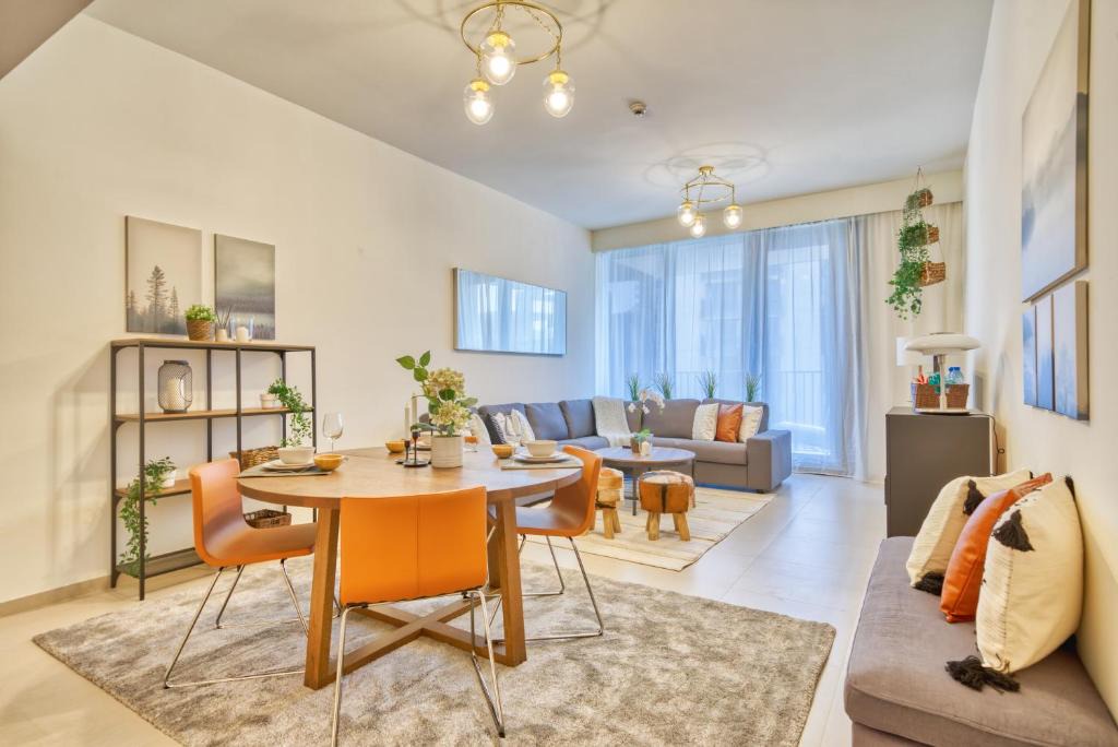 Downtown Dubai Apartment | Incredible Views From This Classy Apt With Terrace
