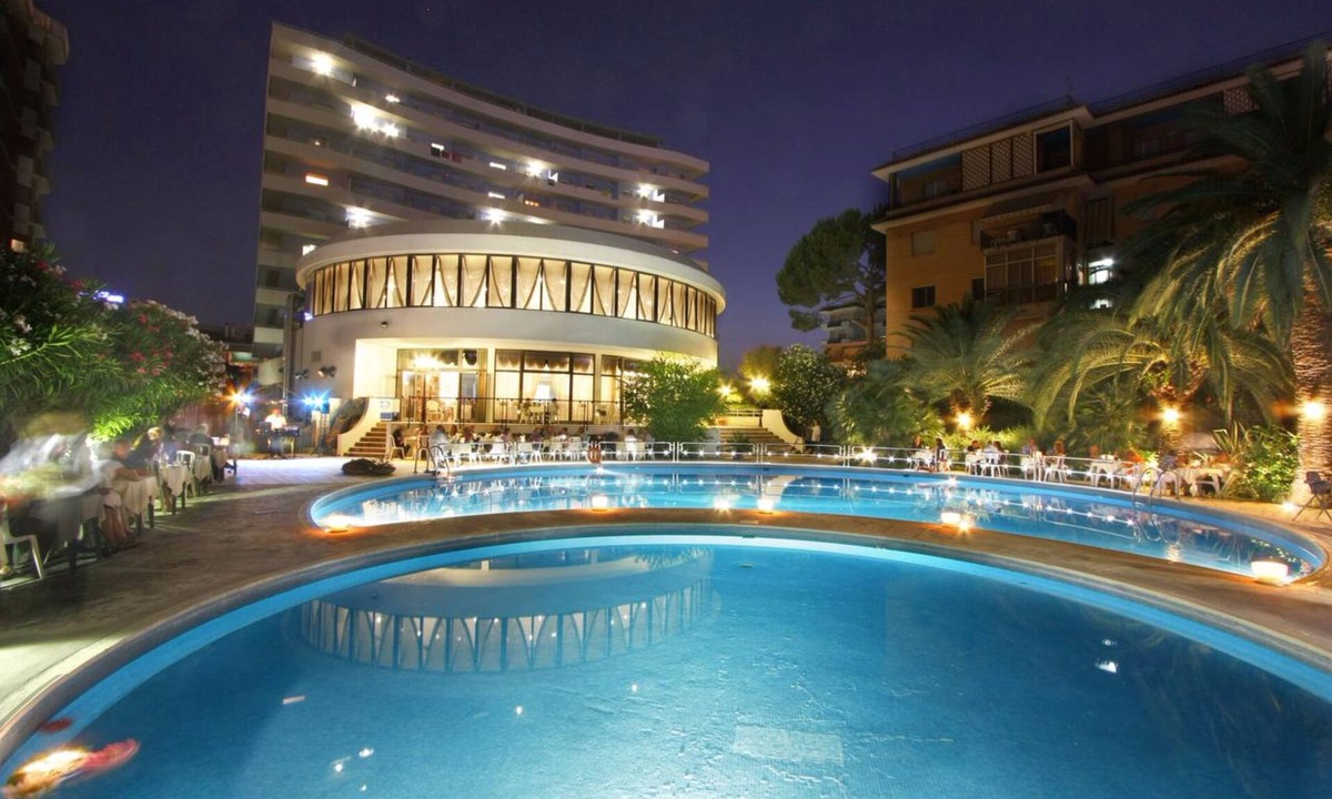 Porto d'Ascoli Hotel | International Hotel & Suite