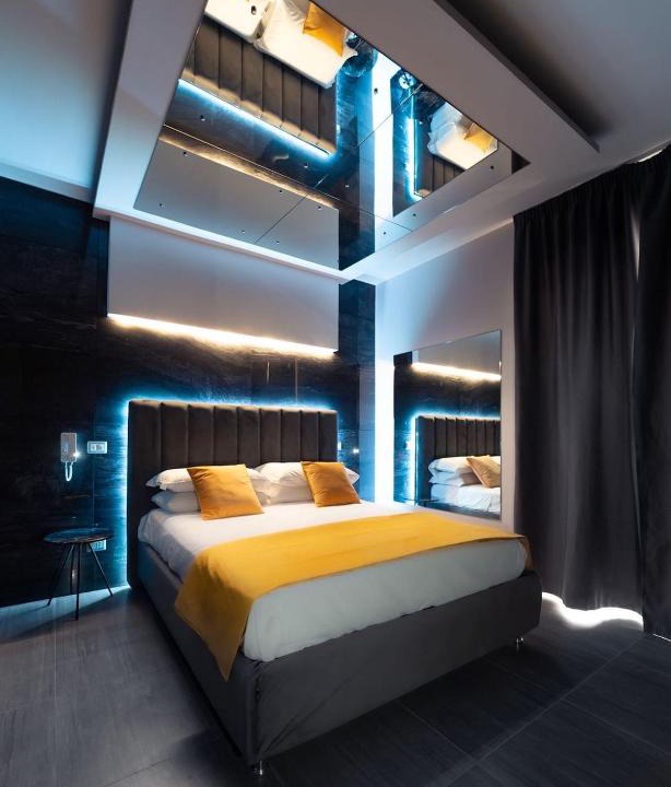 Qualiano Hotel | Intimity Luxury Rooms