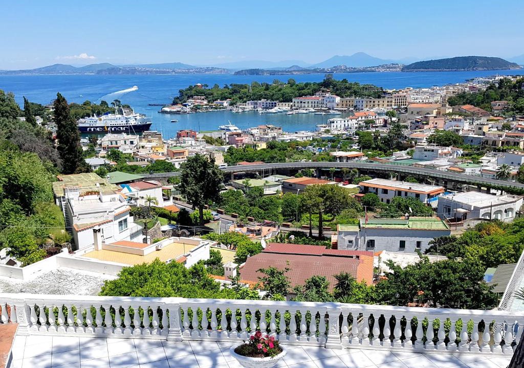 Ischia Porto Apartment | Ischia Dream Visions