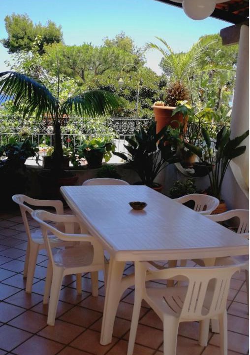 Ischia Porto Apartment | Ischia sole e mare