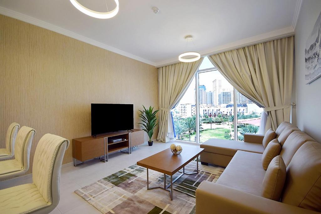 Jumeirah Village Circle Apartment | KeyHost - Regent Court JVC - K380