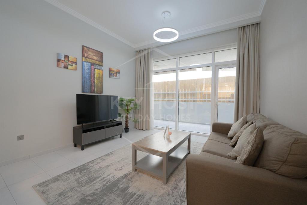 Jumeirah Village Circle Apartment | KeyHost - Regent Court JVC - KG20