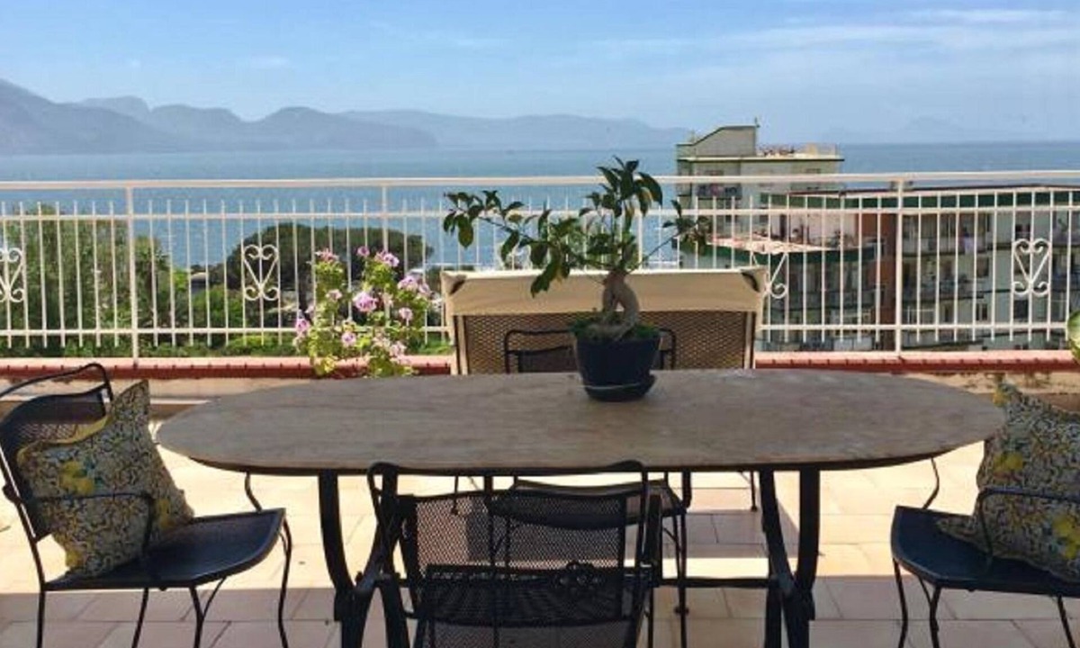 Torre Annunziata Apartment | "La casa di Marcello" - nice apartment