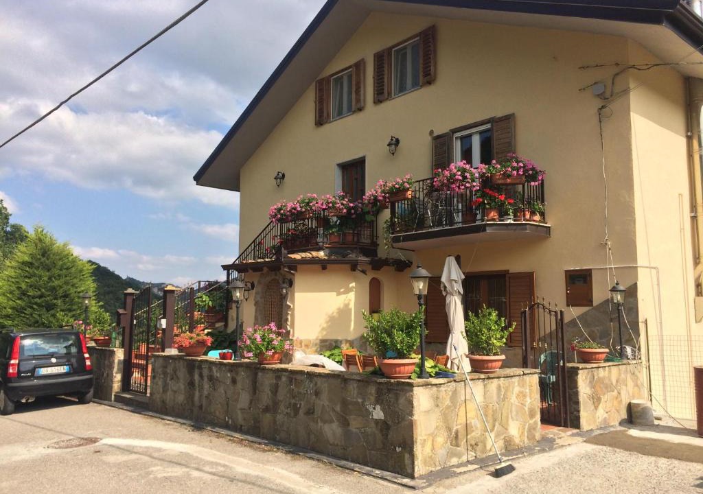 Castelmezzano House | La casa nel verde