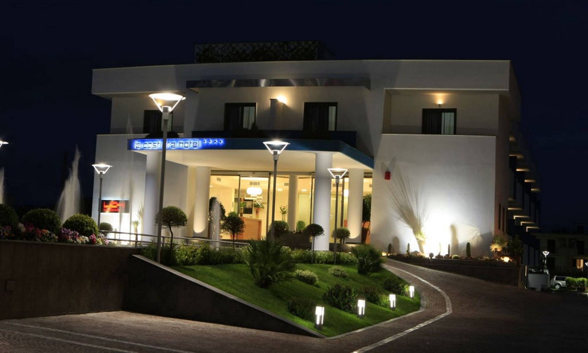 Marina di Varcaturo Hotel | La Costiera Hotel