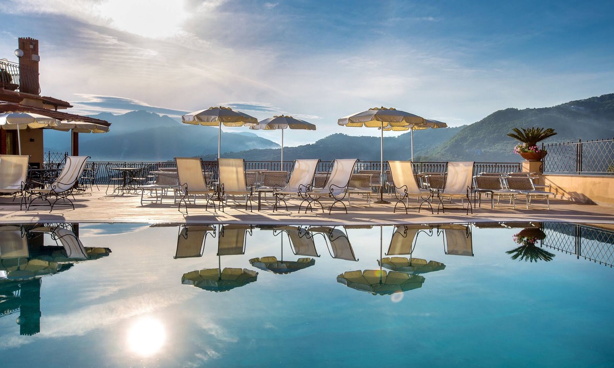 Priora Hotel | La Vue D'Or