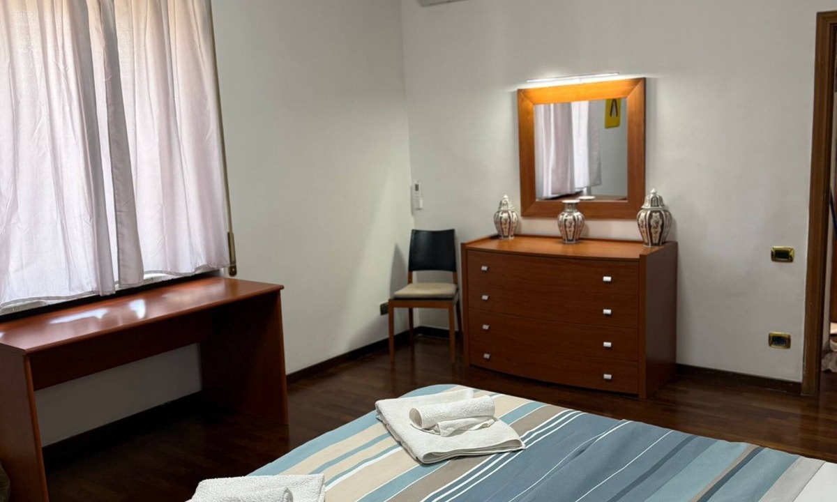 Vasto Apartment | Large Apartment for families and groups of friends Center Naples