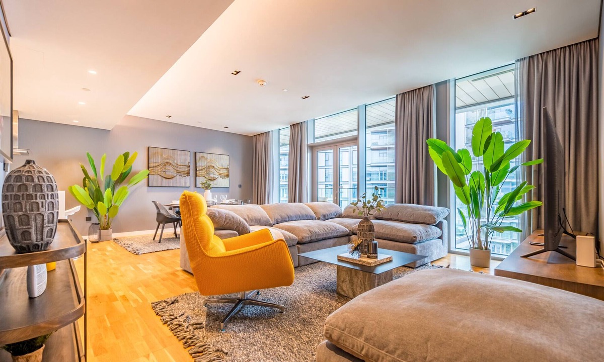 Dubai Apartment | Lavish 1BR in BlueWaters Residences 5, Bluewaters Island by Deluxe Holiday Homes