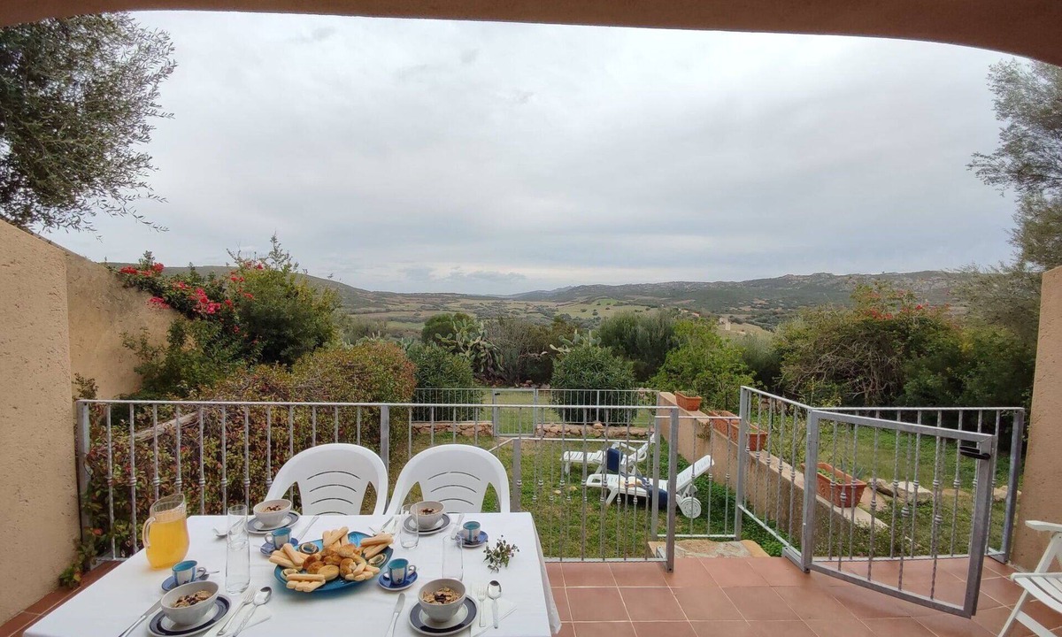Palau House | Lovely apartment in villa for 5 guests with pool, A/C, WIFI, TV, terrace and panoramic view