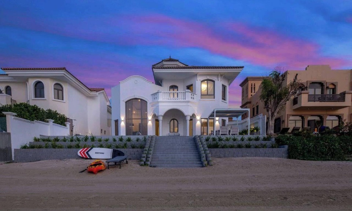 Palm Jumeirah Villa | Luxurious Villa Sunny Haven