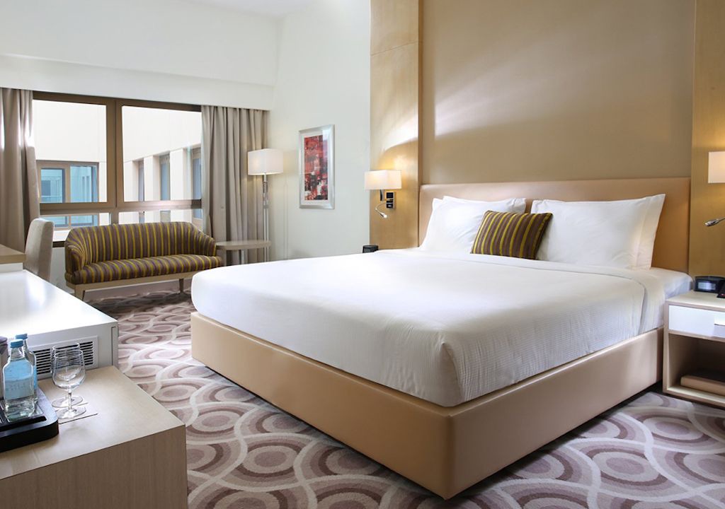 Sheikh Zayed Road Hotel | METROPOLITAN HOTEL DUBAI PREMIUM KING